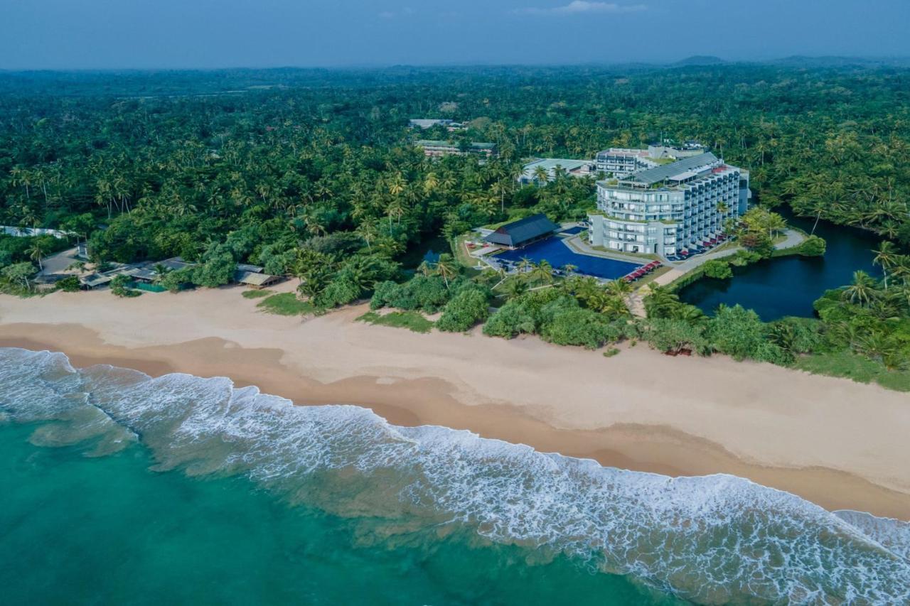 Sheraton Kosgoda Turtle Beach Resort Экстерьер фото