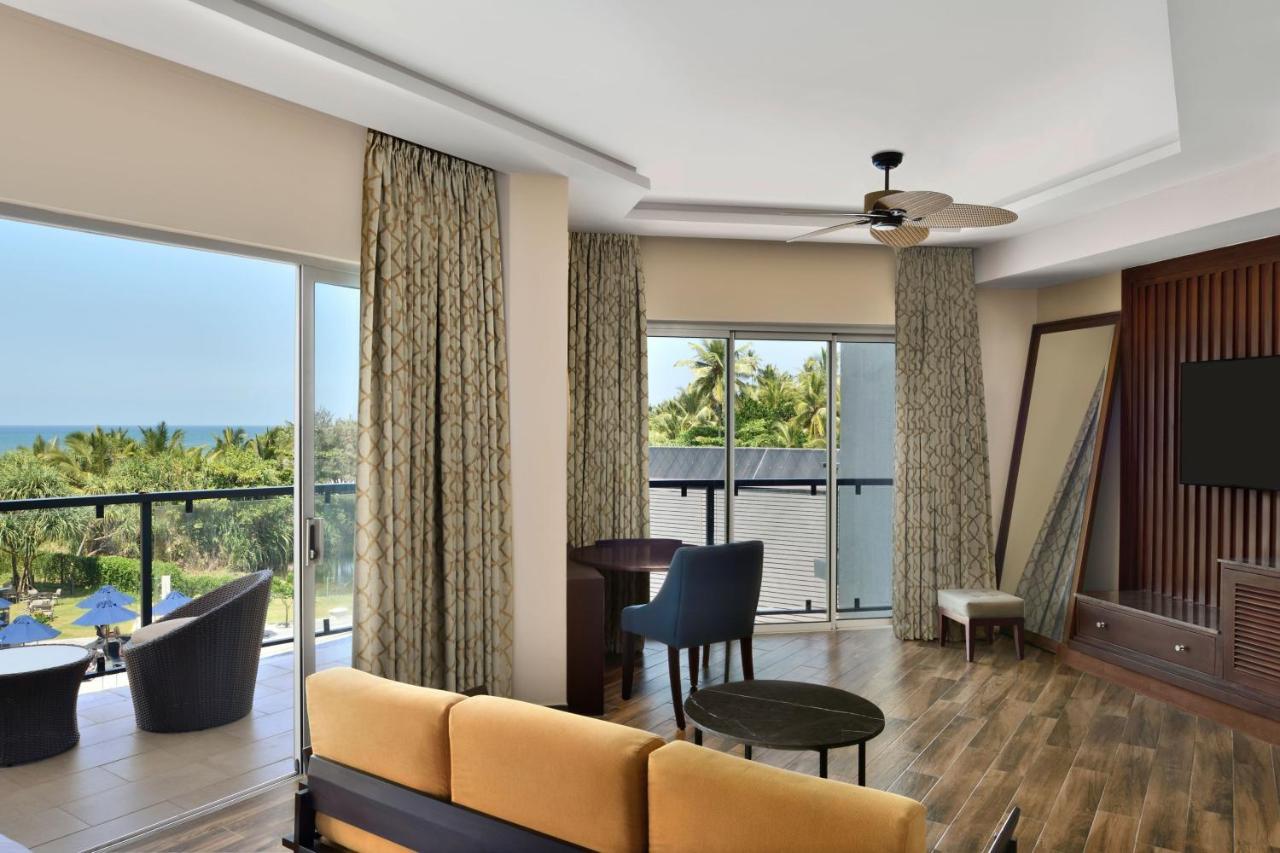 Sheraton Kosgoda Turtle Beach Resort Экстерьер фото