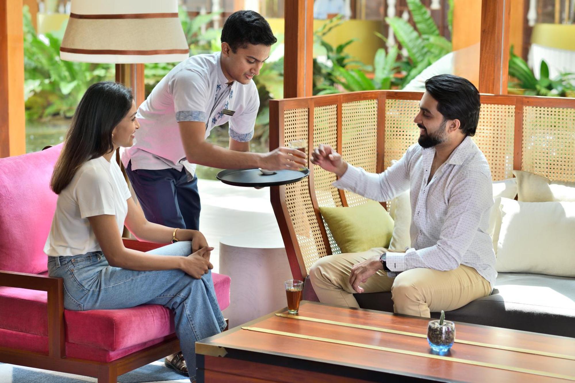 Sheraton Kosgoda Turtle Beach Resort Экстерьер фото