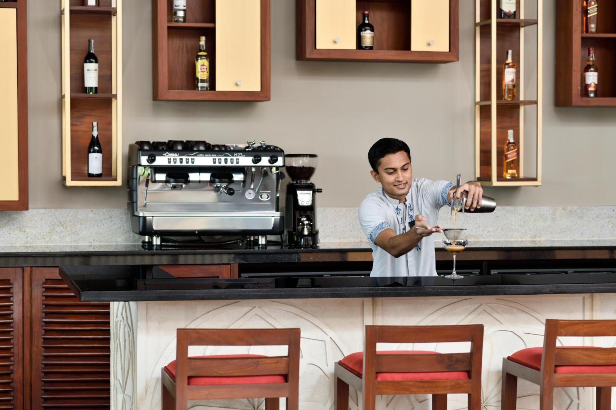 Sheraton Kosgoda Turtle Beach Resort Экстерьер фото